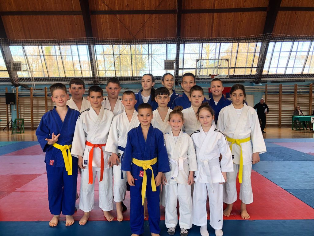 Osam medalja na turniru “Srđan Čolić”